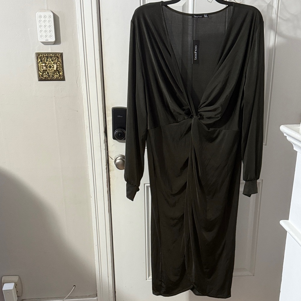 Boohoo Dark Olive V-Neck Dress